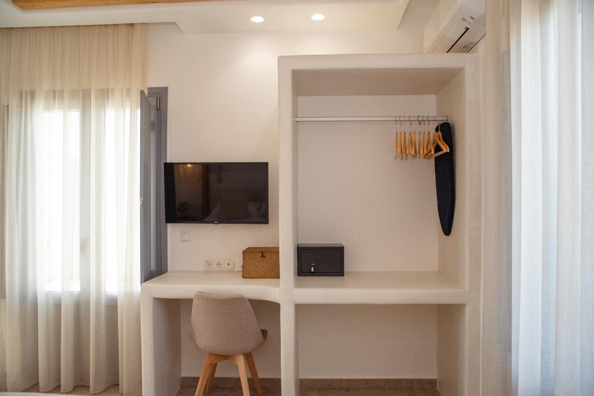 Anais Of Naxos Hotel Agia Anna  Exterior photo