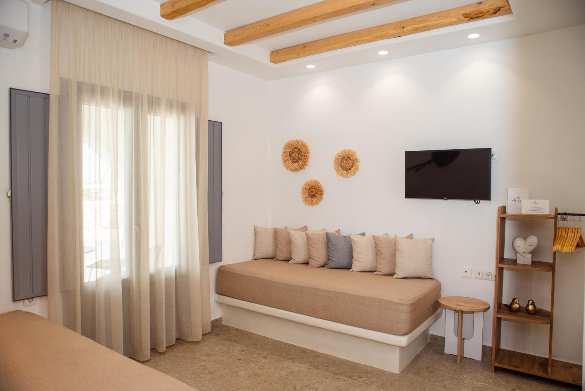 Anais Of Naxos Hotel Agia Anna  Exterior photo